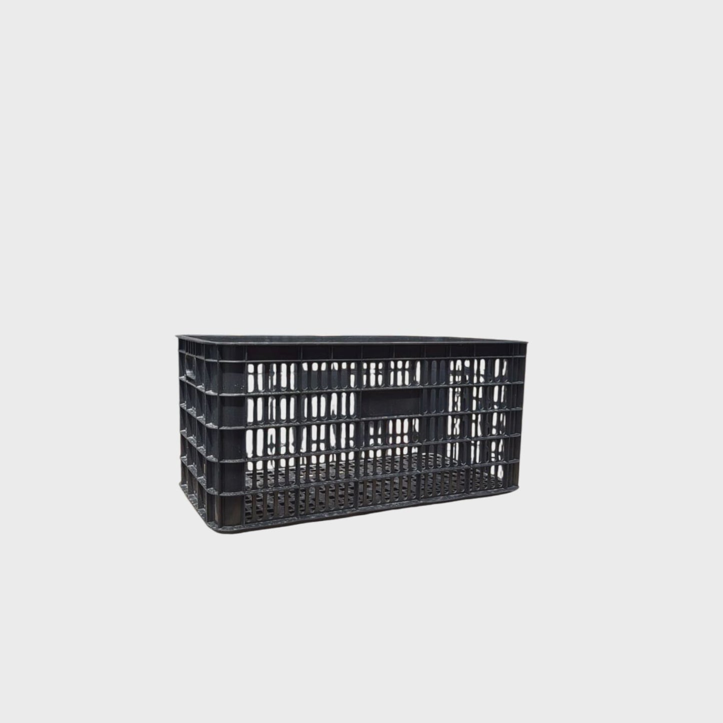 LARGE PLASTIC CRATES (65×35×30cm)